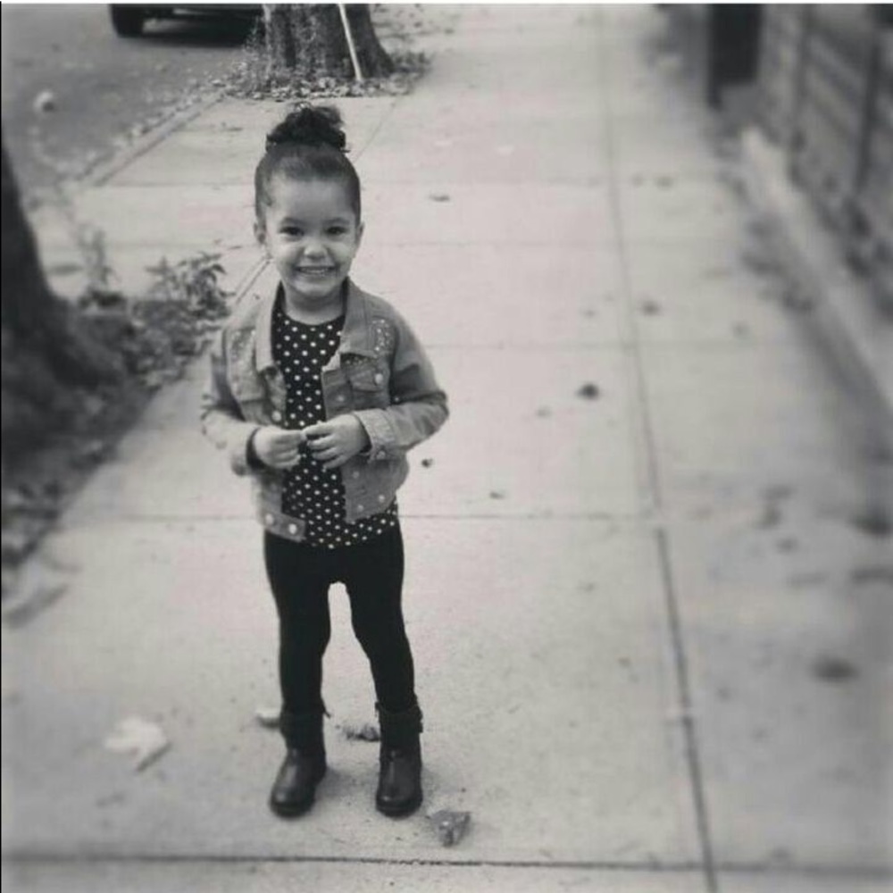 Meet your Posher, Esther